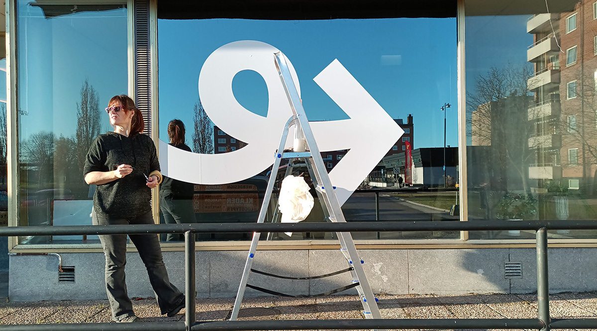 Fönsterdekor till ON VIA i Köping - Reklamhuset RINK