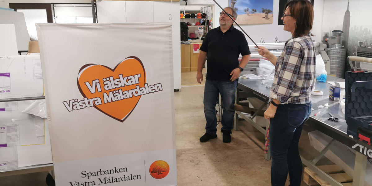 Fiskdamm byggd i fyrkantsrör av aluminium - Reklamhuset RINK