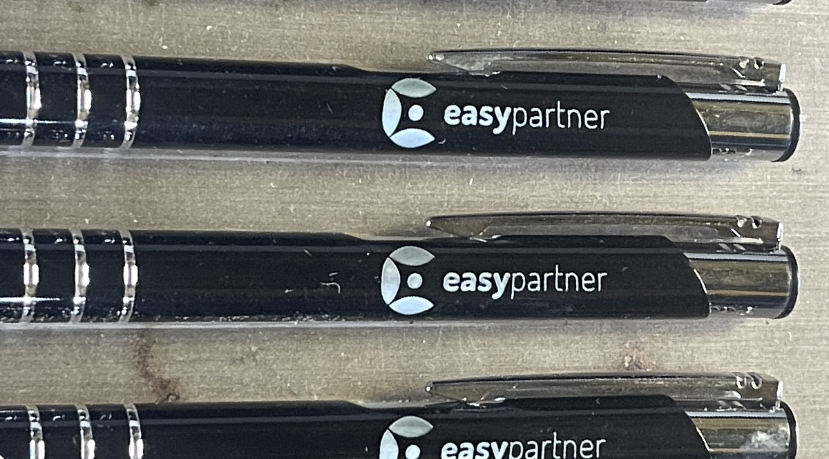 Lasergraverade pennor Easypartner